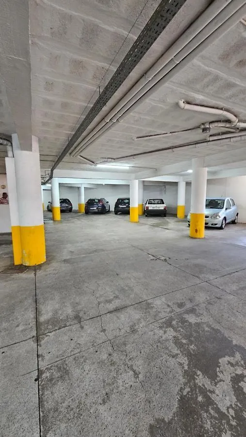 Garden And Seaview Apartment - Free Parking Funchal  0*, Funchal (Madeira) Portugal