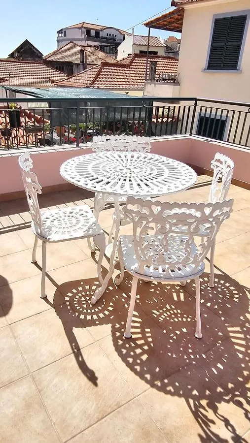 Garden And Seaview Apartment - Free Parking Funchal  Portugal