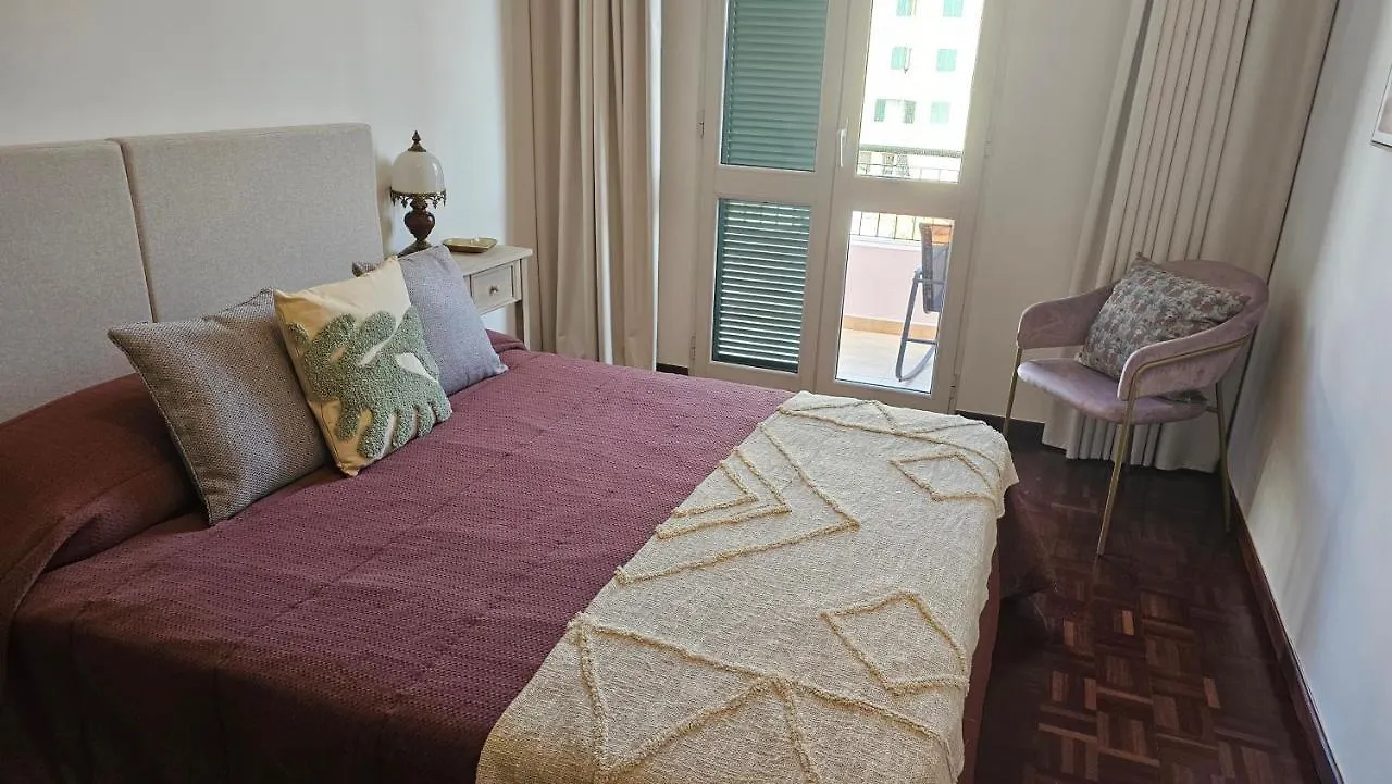 Garden And Seaview Apartment - Free Parking Funchal   Funchal (Madeira)