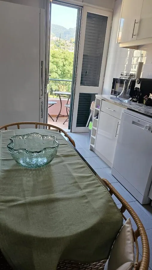 Garden And Seaview Apartment - Free Parking 푼샬