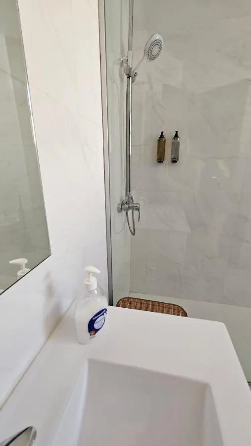 Garden And Seaview Apartment - Free Parking 푼샬 포르투갈