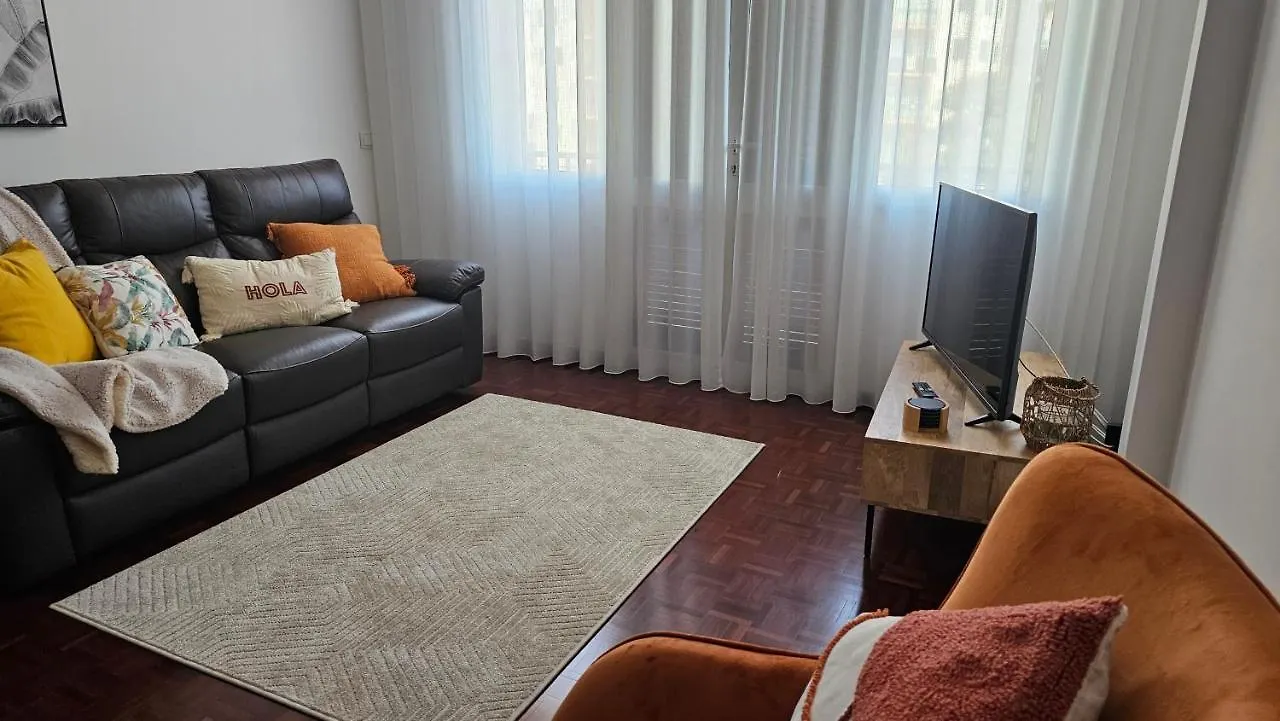 Garden And Seaview Apartment - Free Parking 푼샬 0*,